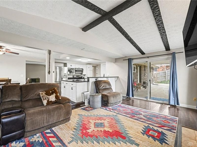 7372 Colegrove Drive, Huber Heights, OH 45424 Photo 6