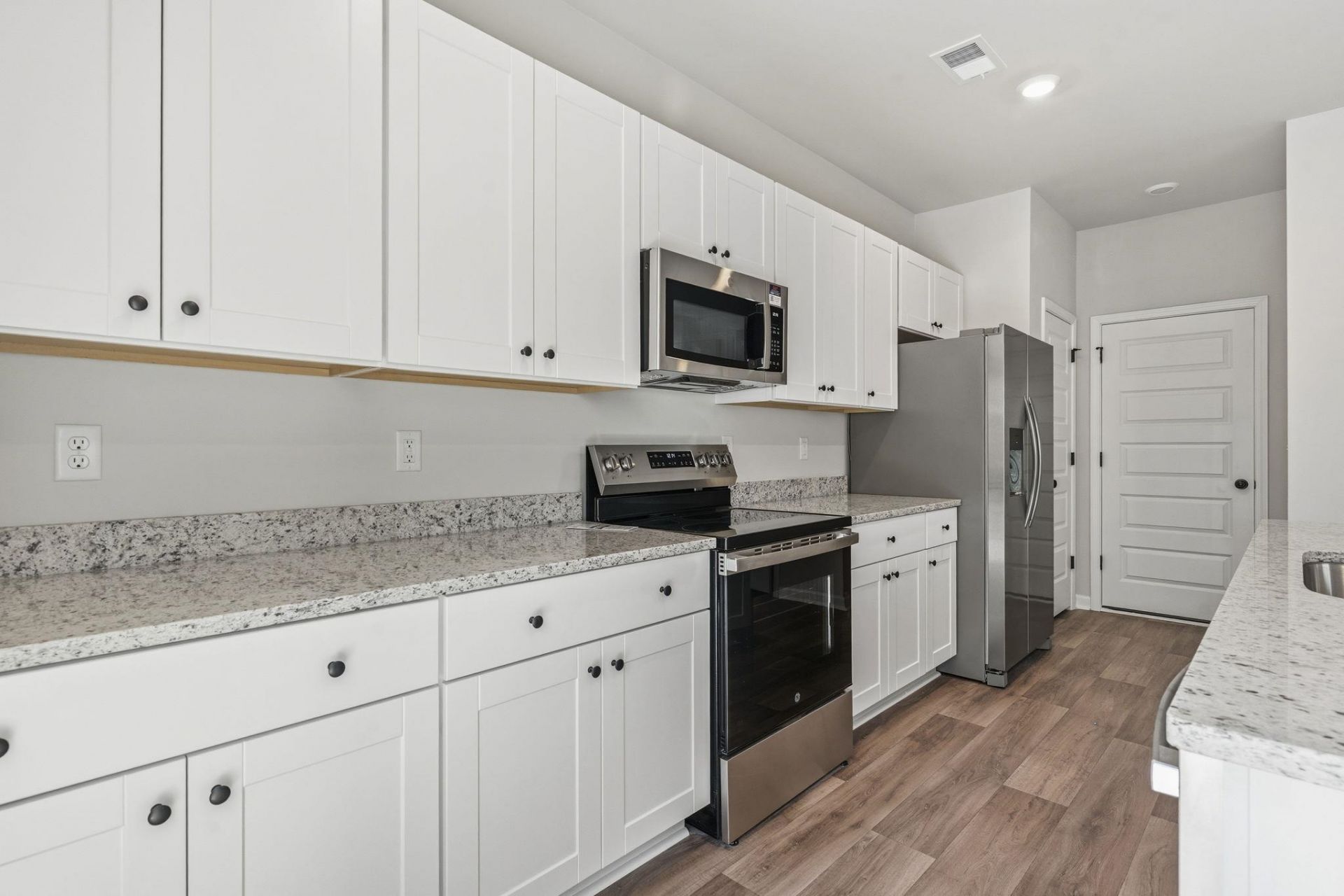 600 Southwind Way Photo 20