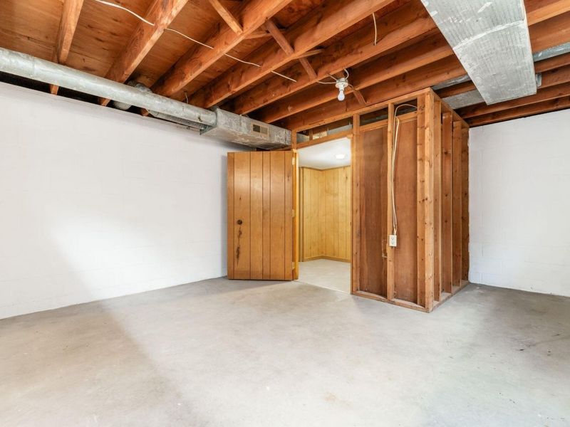 2740 Berwick Boulevard, Columbus, OH 43209 Photo 41