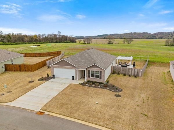 176 Crescent Circle, Niota, TN 37826