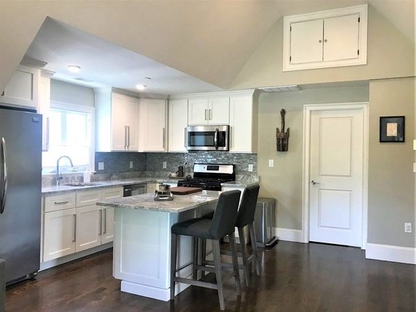 27 Albion Street, Unit 3, Somerville, MA 02143