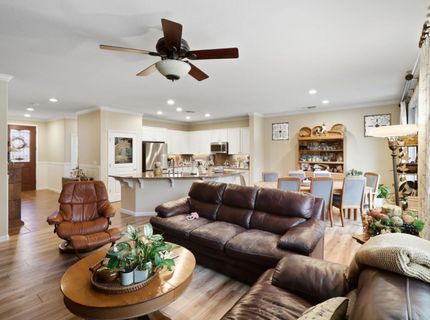 7560 Chatsworth Cir, Elk Grove, CA 95757 Photo