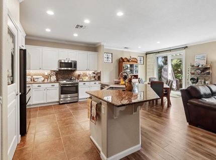 7560 Chatsworth Cir, Elk Grove, CA 95757 Photo