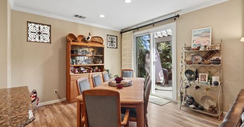 7560 Chatsworth Cir, Elk Grove, CA 95757 Photo