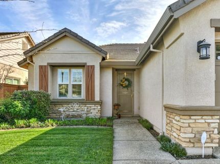 7560 Chatsworth Cir, Elk Grove, CA 95757 Photo