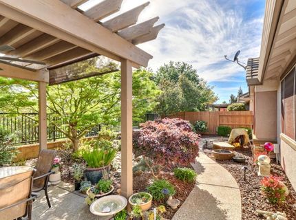 7560 Chatsworth Cir, Elk Grove, CA 95757 Photo