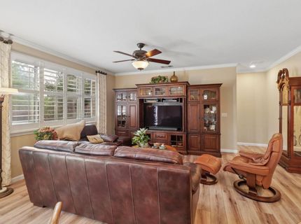 7560 Chatsworth Cir, Elk Grove, CA 95757 Photo