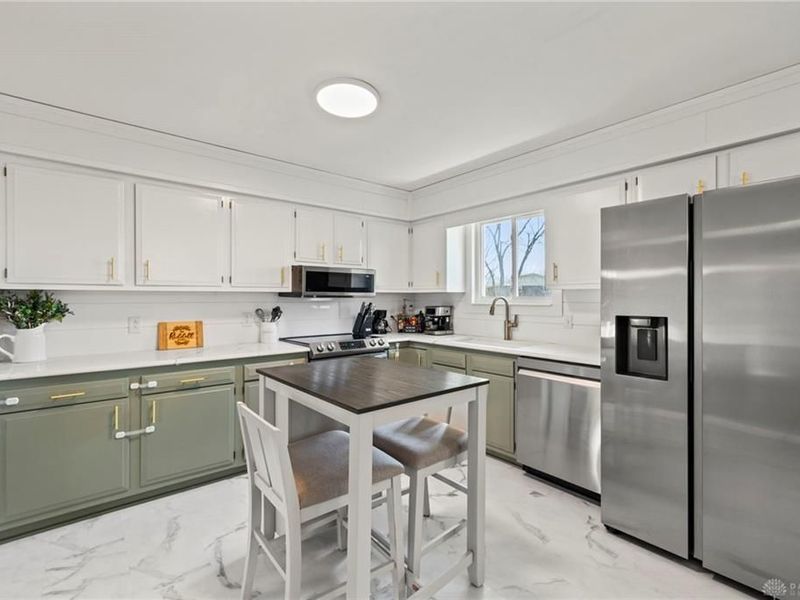 215 Lindell Drive, Germantown, OH 45327 Photo 5