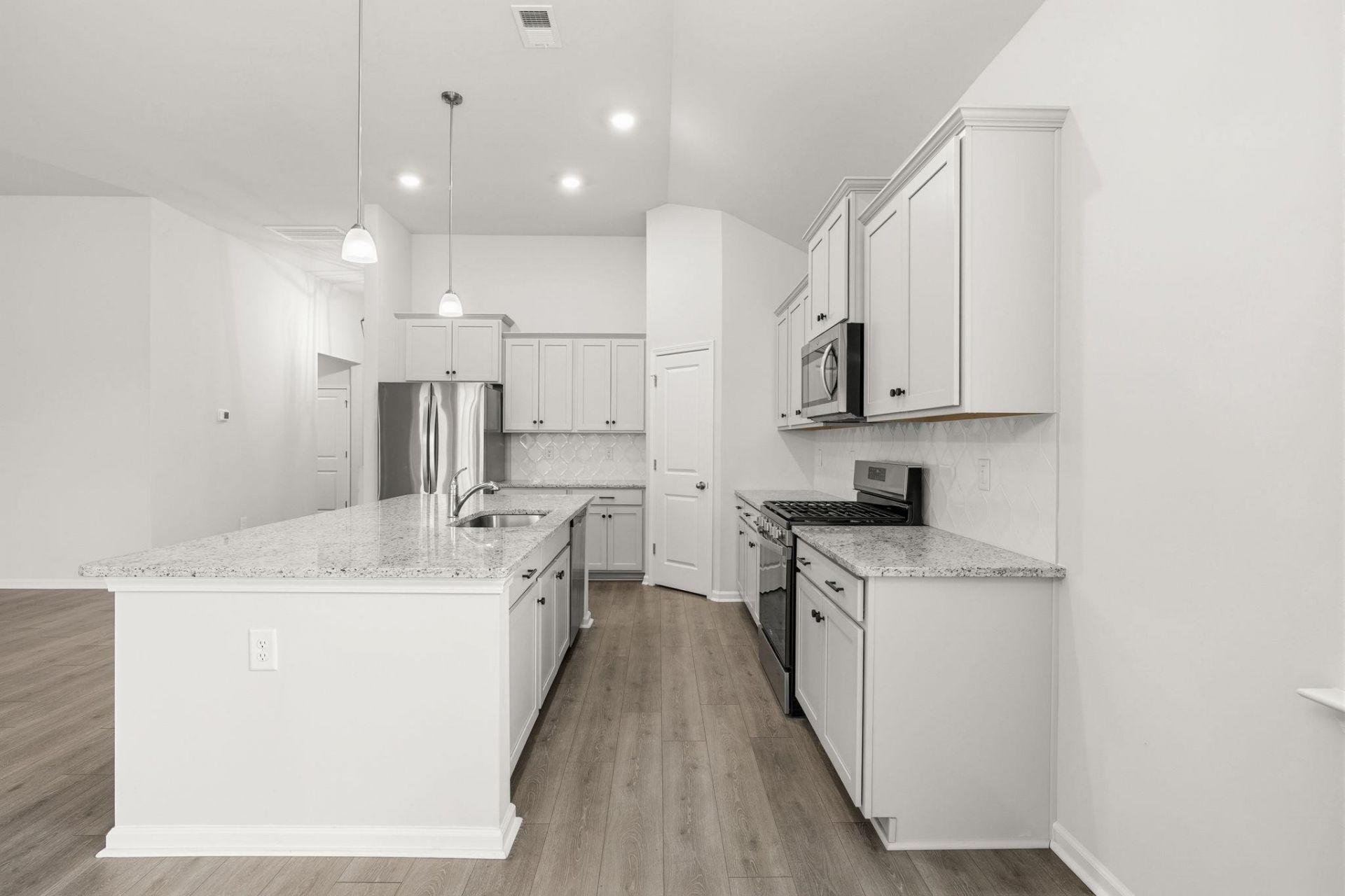 657 Sadlers Creek Ct. Photo 13