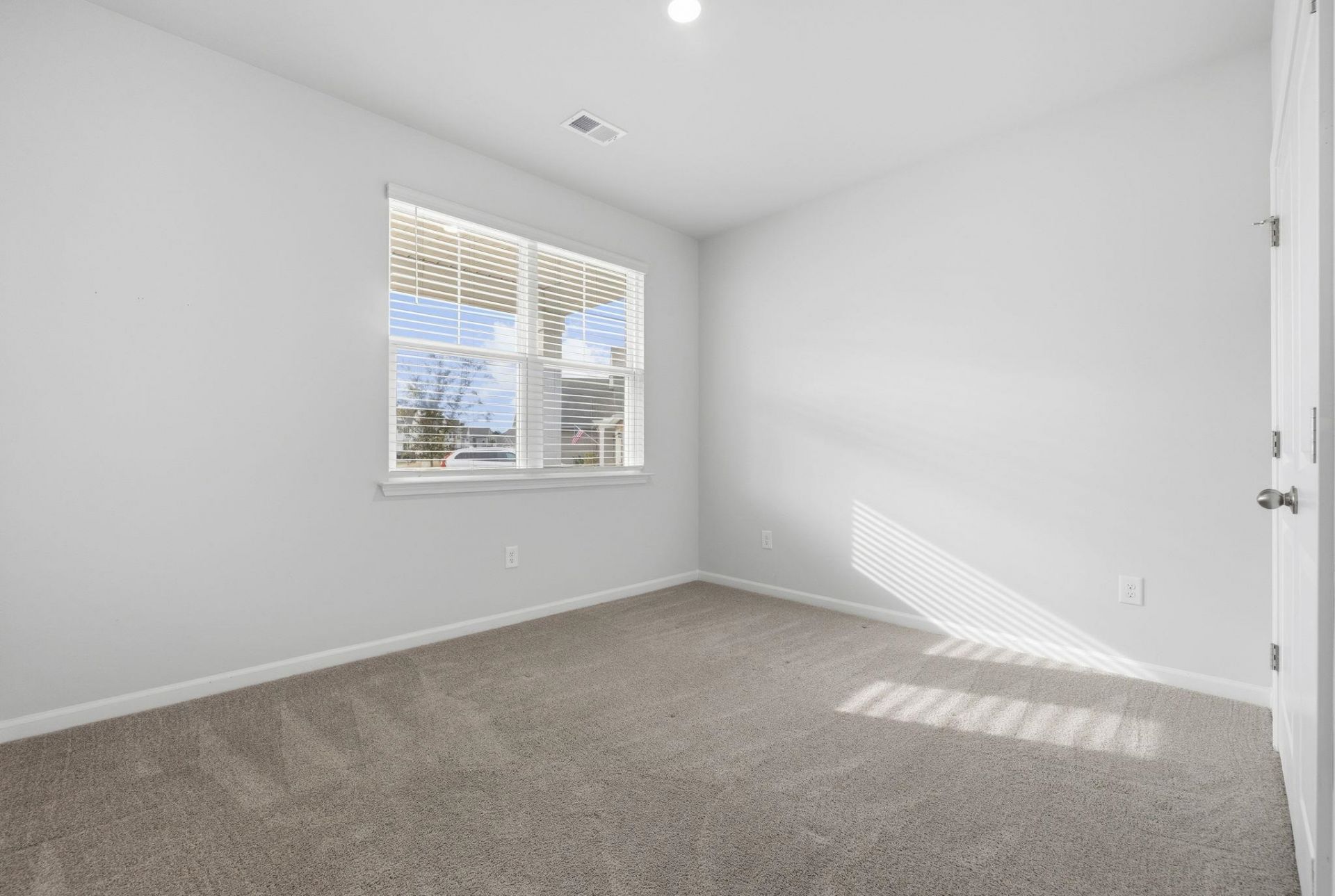 657 Sadlers Creek Ct. Photo 32