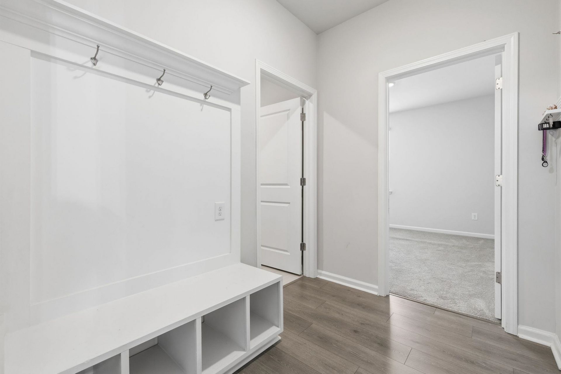 657 Sadlers Creek Ct. Photo 37