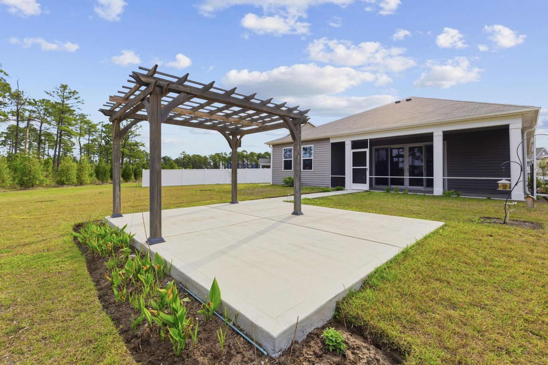 657 Sadlers Creek Ct. Photo 46