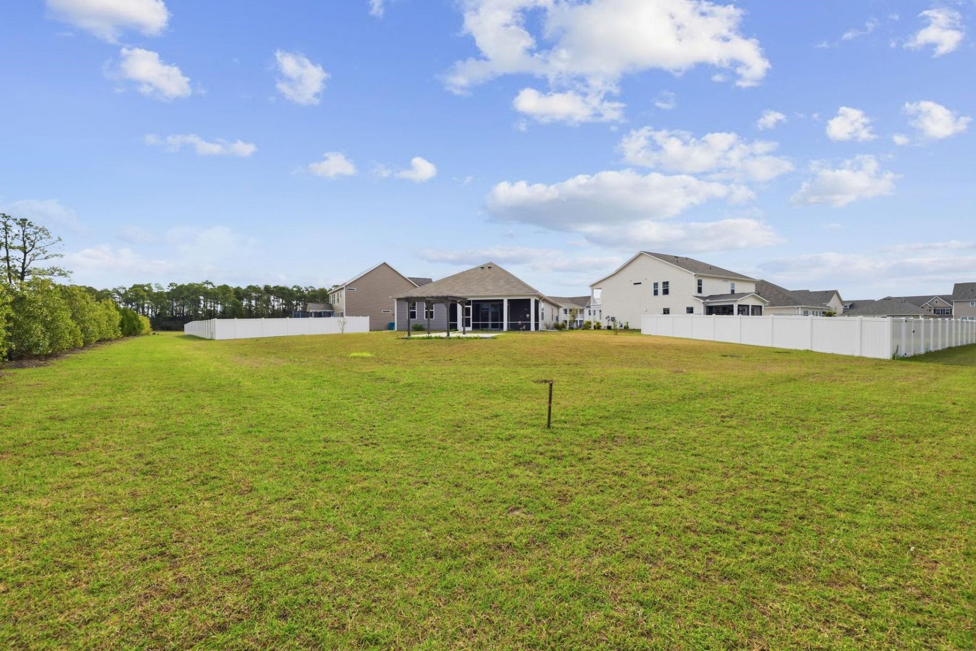 657 Sadlers Creek Ct. Photo 48