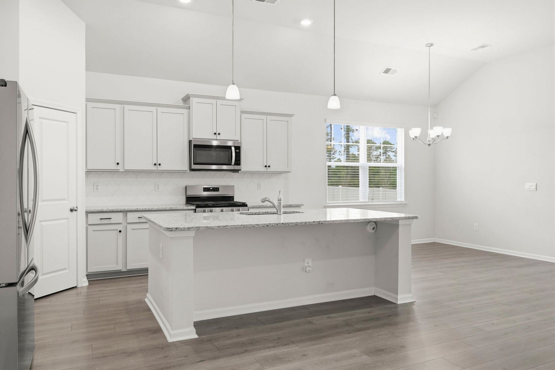 657 Sadlers Creek Ct. Photo 8