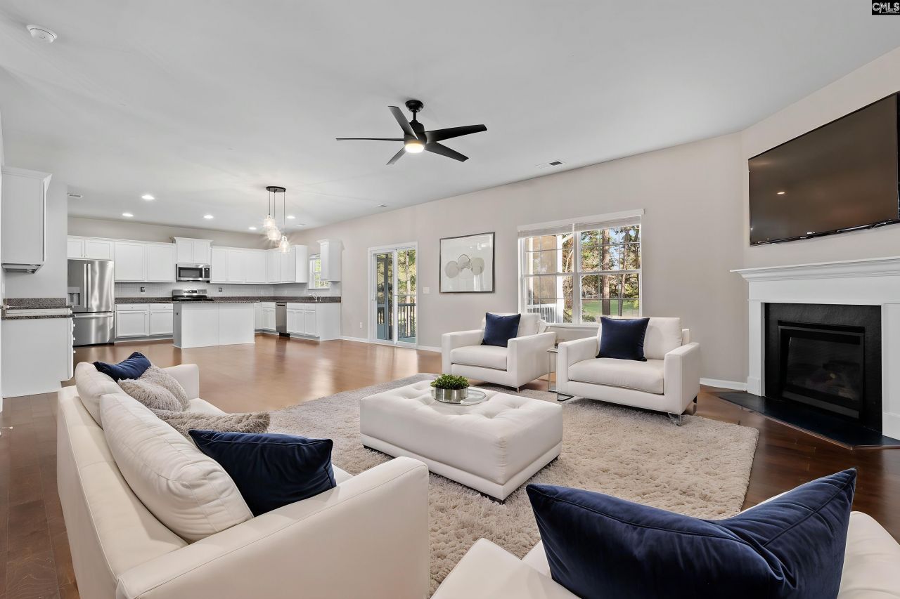 284 October Glory Drive  Photo 16