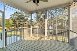 284 October Glory Drive photo 4