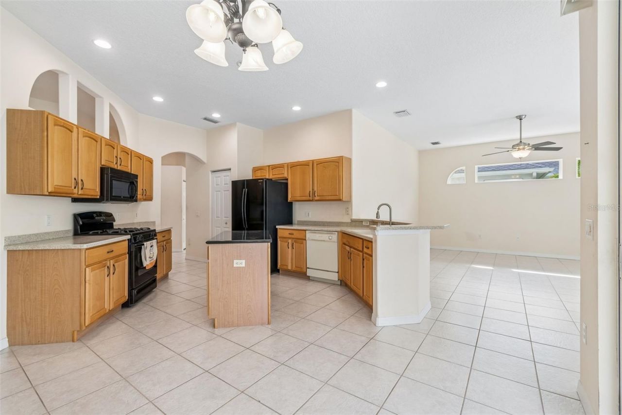 718 Planters Manor Way, Bradenton, FL 34212 Photo