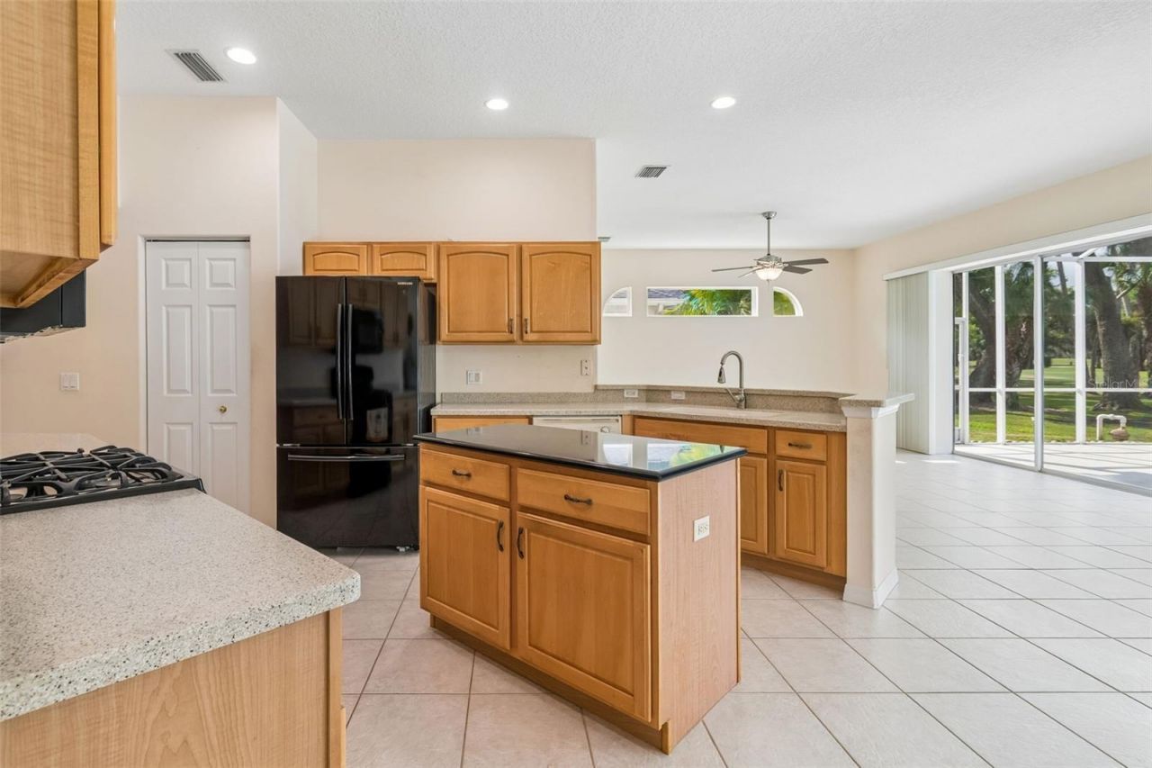 718 Planters Manor Way, Bradenton, FL 34212 Photo