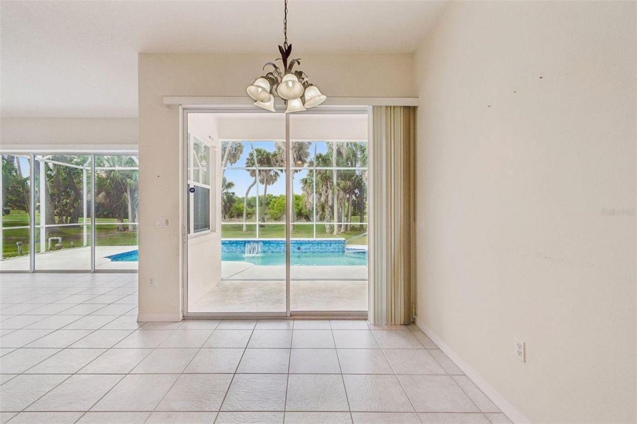 718 Planters Manor Way, Bradenton, FL 34212 Photo