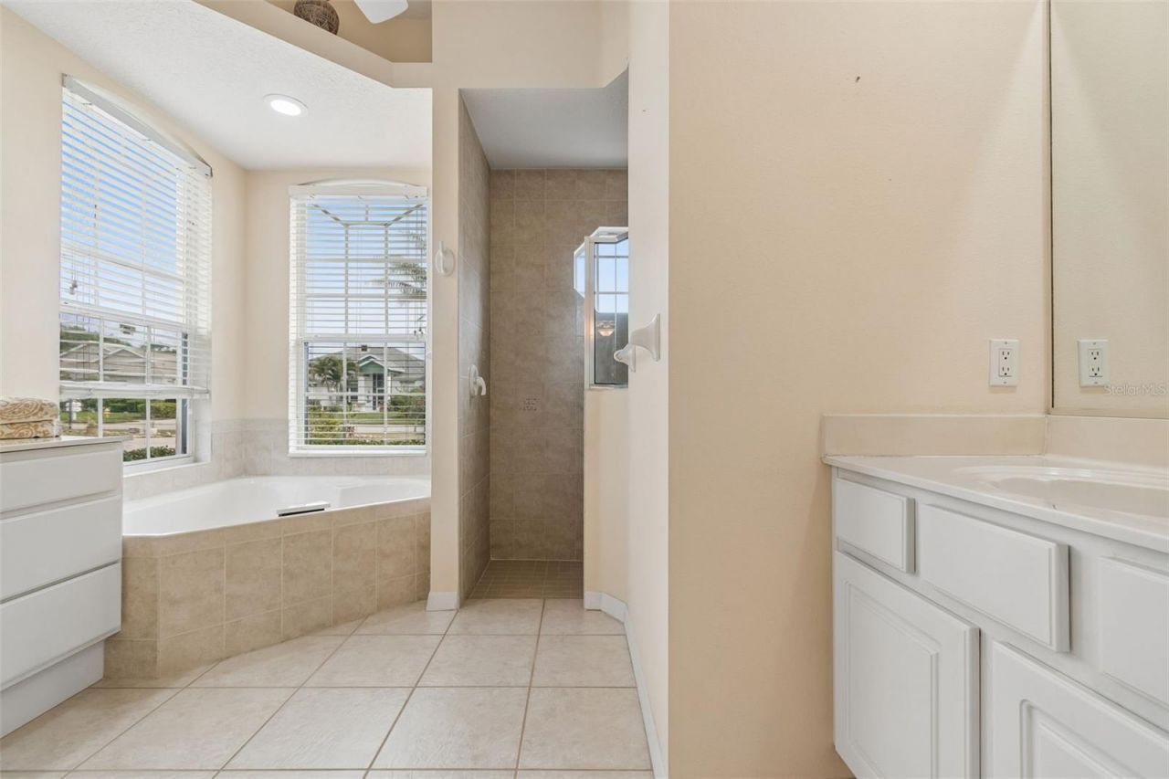 718 Planters Manor Way, Bradenton, FL 34212 Photo