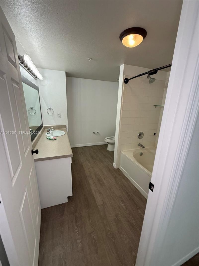 11650 SW 2nd St , Unit 16102, Pembroke Pines, FL 33025 Photo