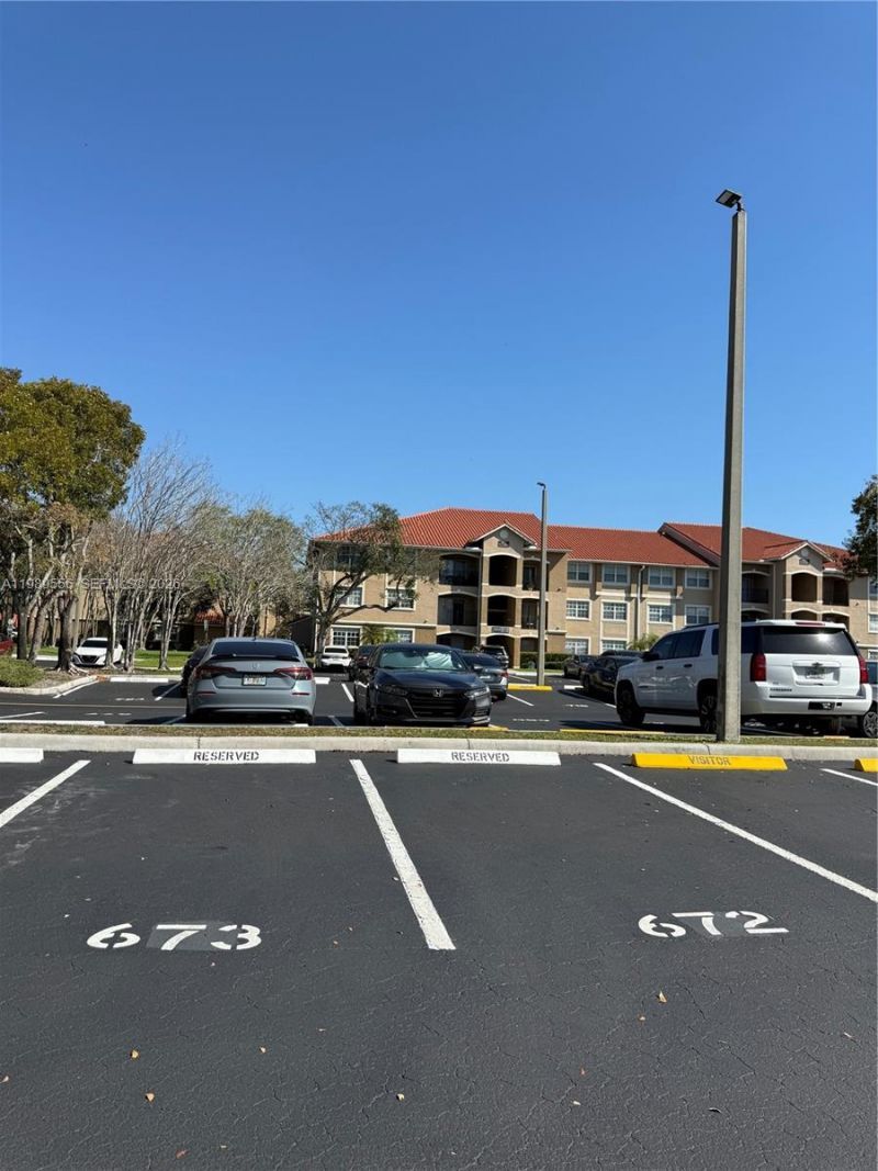 11650 SW 2nd St , Unit 16102, Pembroke Pines, FL 33025 Photo