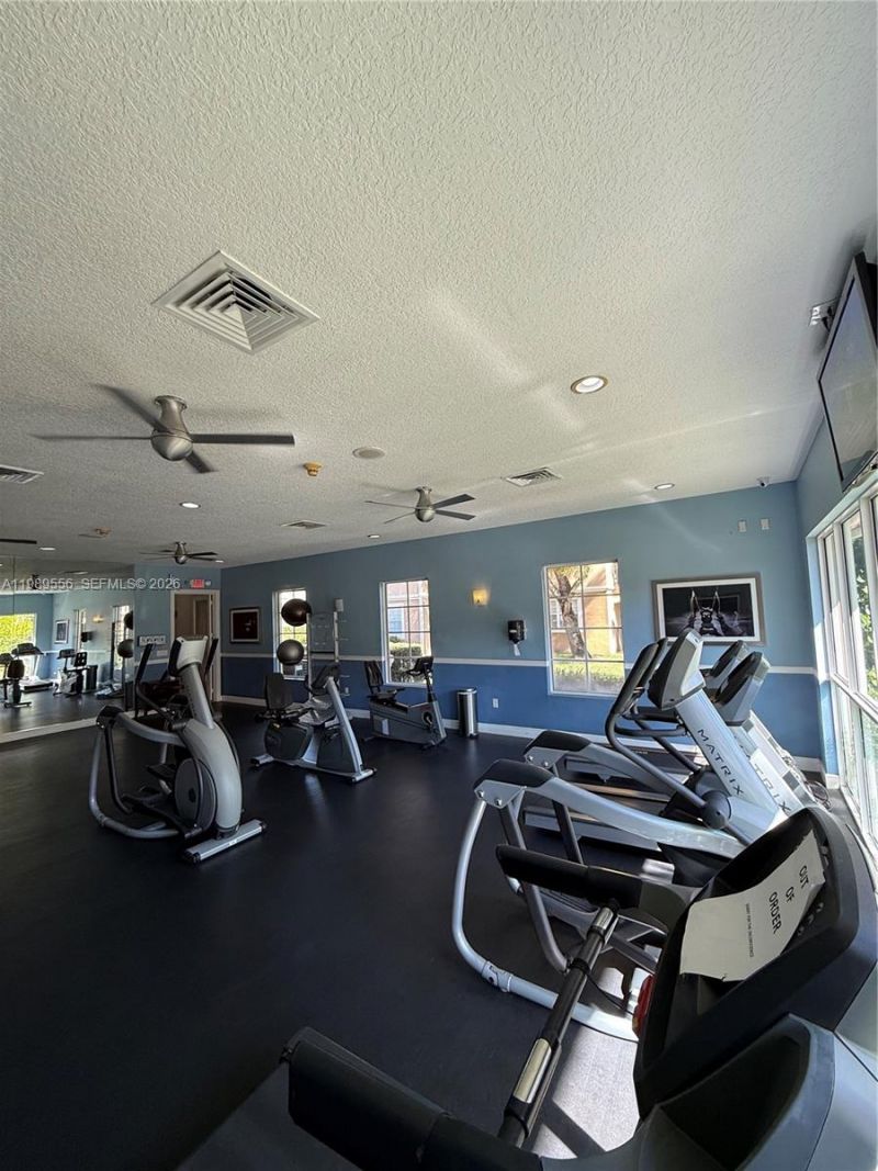 11650 SW 2nd St , Unit 16102, Pembroke Pines, FL 33025 Photo