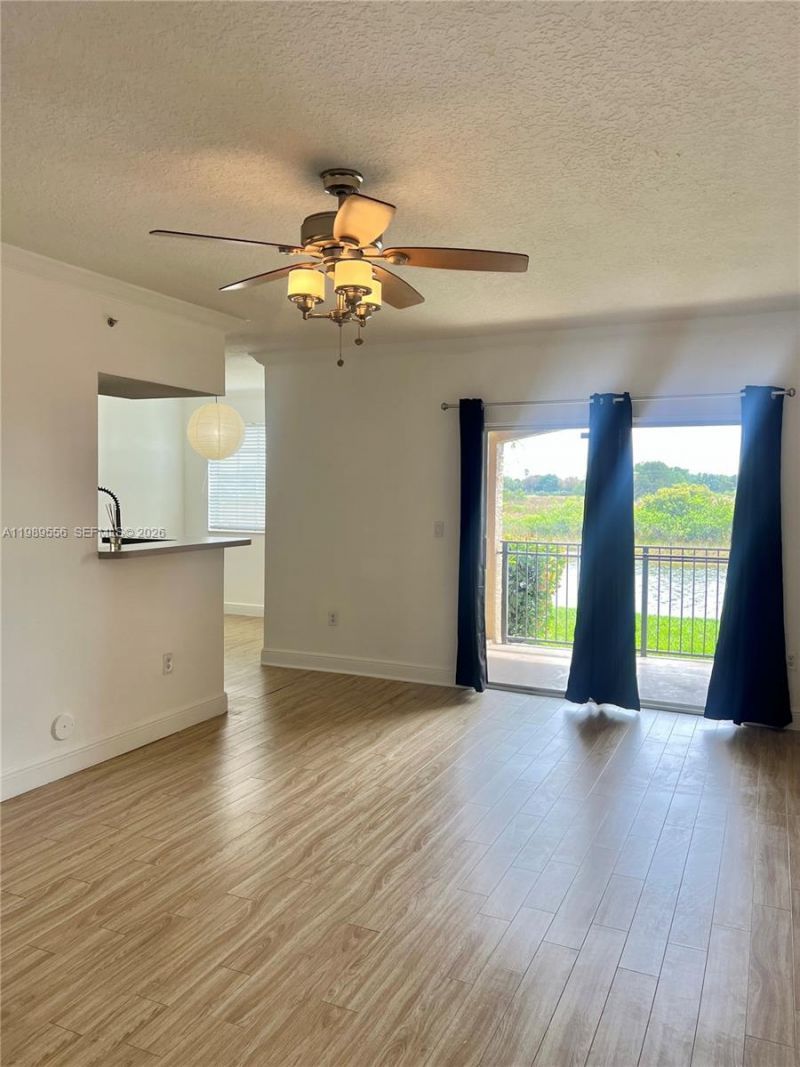 11650 SW 2nd St , Unit 16102, Pembroke Pines, FL 33025 Photo