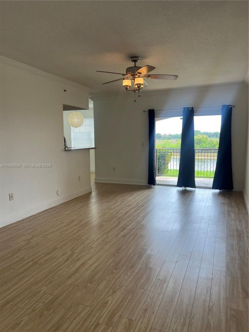 11650 SW 2nd St , Unit 16102, Pembroke Pines, FL 33025 Photo
