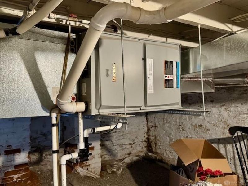 345 E Central Avenue, West Carrollton, OH 45449 Photo 58