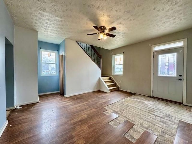 345 E Central Avenue, West Carrollton, OH 45449 Photo 6