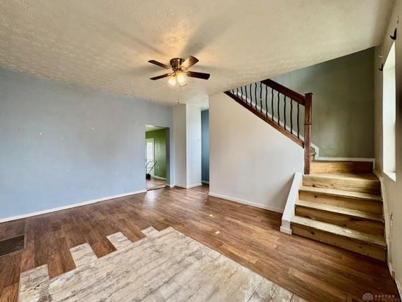 345 E Central Avenue, West Carrollton, OH 45449 Photo 7