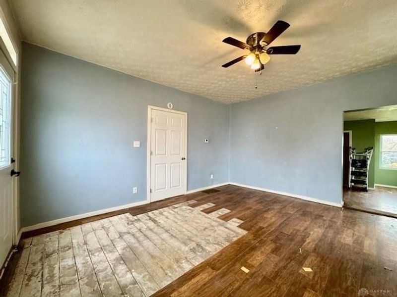 345 E Central Avenue, West Carrollton, OH 45449 Photo 8