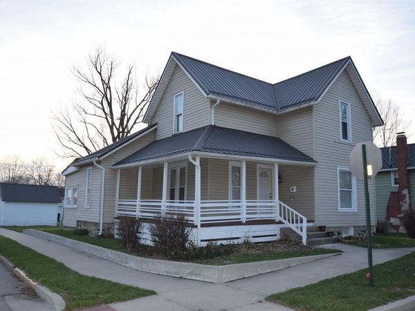 301 N LAKE ST, Syracuse, IN 46567