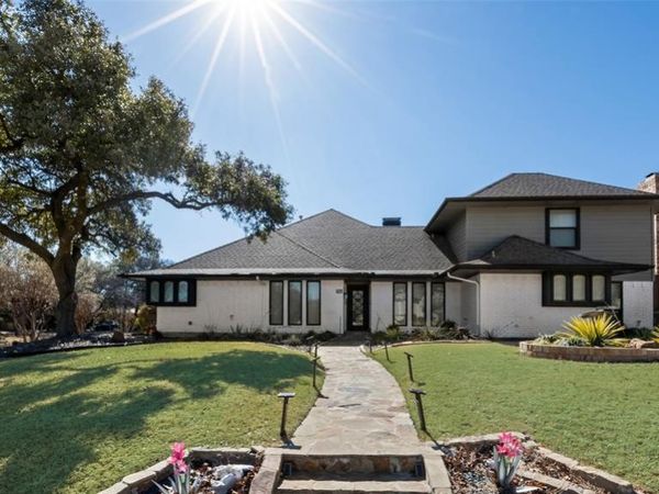 3021 Club Hill Drive , Garland, TX 75043