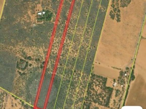 TR 1 W Highway 85, Dilley, TX 78017