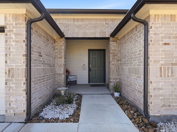 832 Nodding Nixie, Seguin, TX 78155