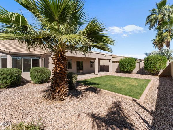 17627 W EVANS Drive, Surprise, AZ 85388