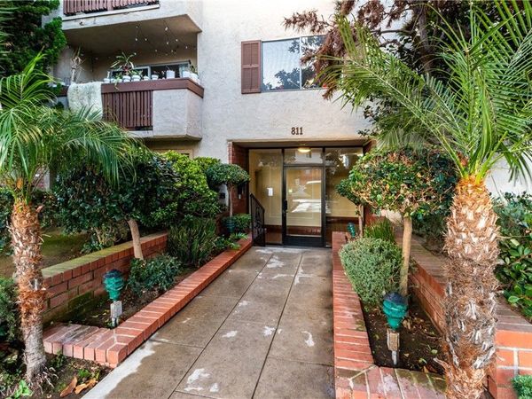 811 6th, Unit 103, Santa Monica, CA 90403