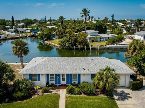 756 Apple CT , MARCO ISLAND, FL 34145