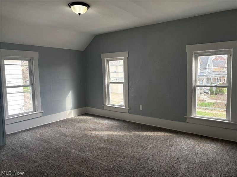 621 Creedmore Avenue, Barberton, OH 44203 Photo 10