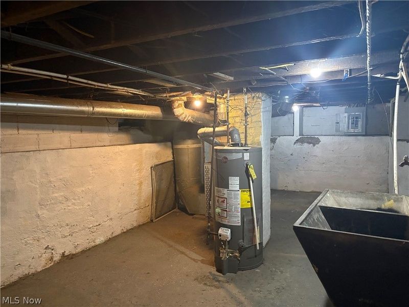 621 Creedmore Avenue, Barberton, OH 44203 Photo 12