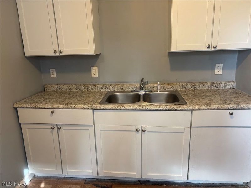 621 Creedmore Avenue, Barberton, OH 44203 Photo 4