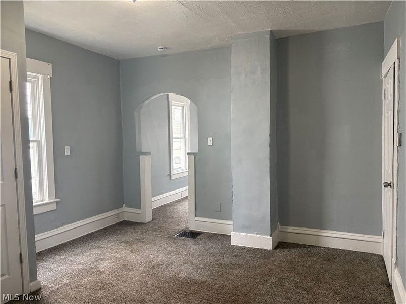 621 Creedmore Avenue, Barberton, OH 44203 Photo 5