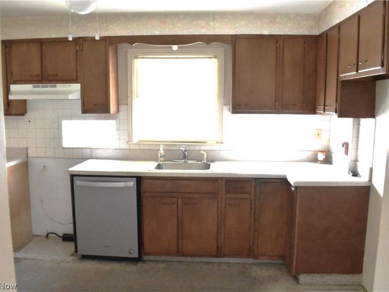 231 Trumbull Avenue NE, Warren, OH 44483 Photo 10