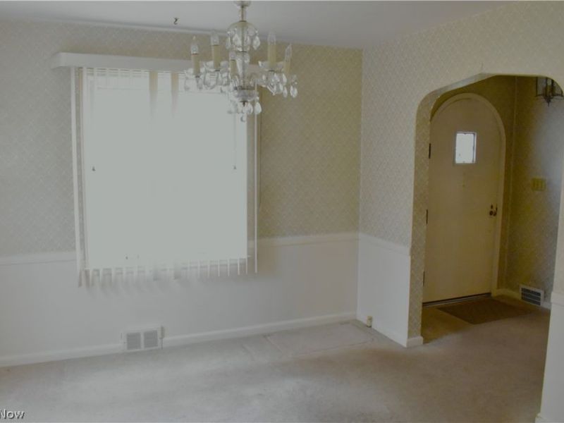 231 Trumbull Avenue NE, Warren, OH 44483 Photo 6