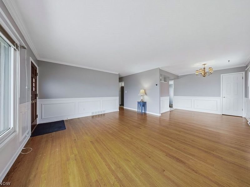 4882 Southwood Drive, Brooklyn, OH 44144 Photo 19