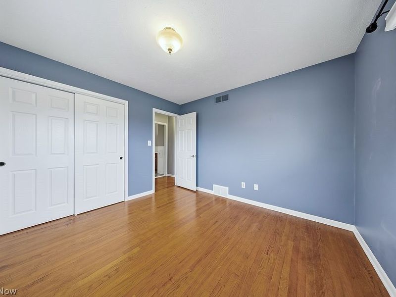 4882 Southwood Drive, Brooklyn, OH 44144 Photo 26