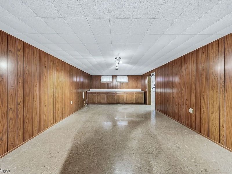 4882 Southwood Drive, Brooklyn, OH 44144 Photo 33