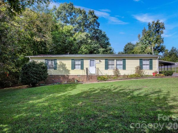 12523 Asbury Chapel Road , Huntersville, NC 28078